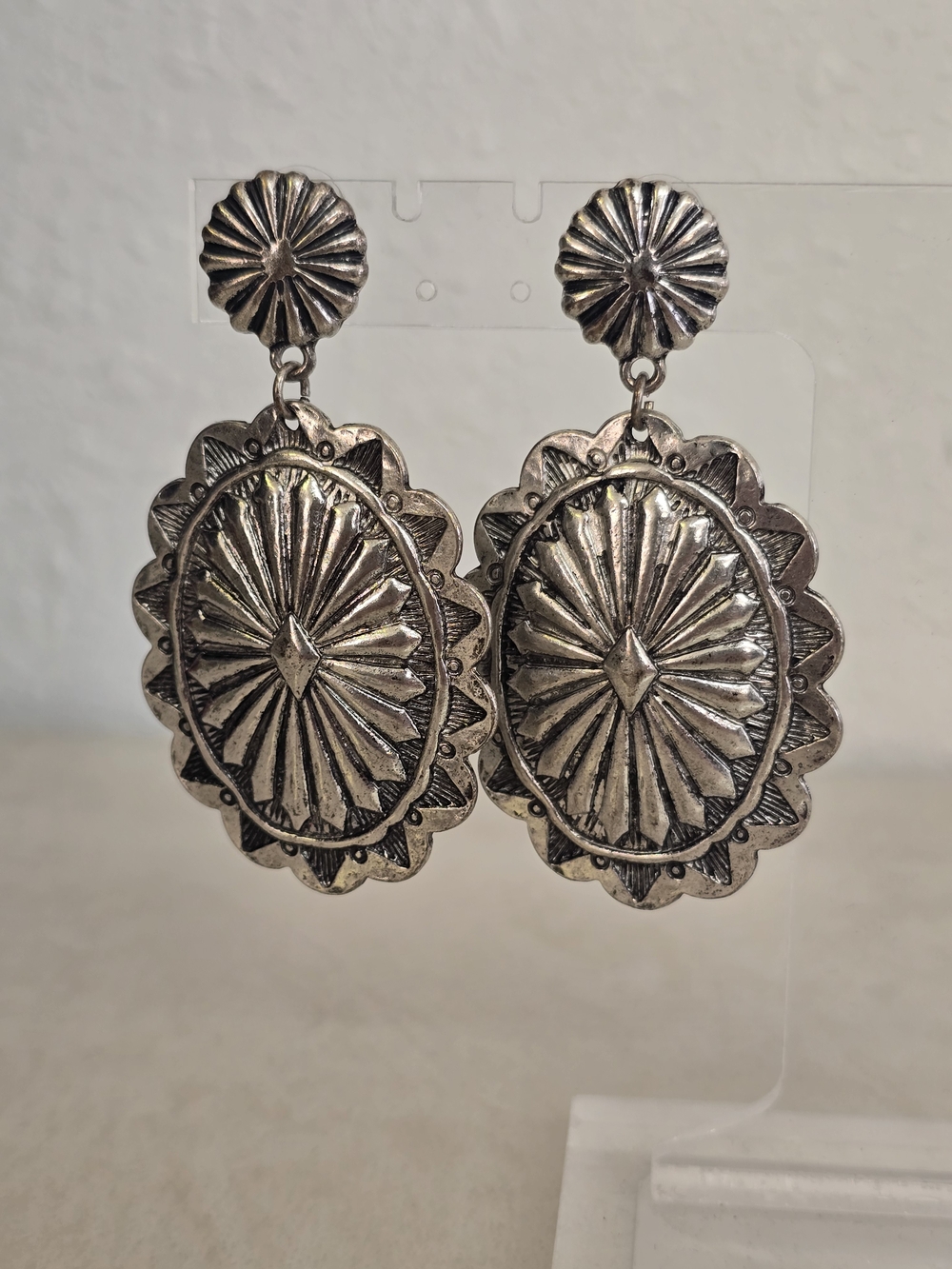 Western Silver Tone Concho Statement Drop Earrings Southwestern Cowgirl